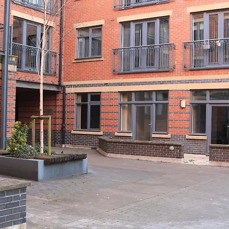 The Bijou - Stylish Centre Space - Fully Furnished - 24-7 Secure Access & Free Wifi Birmingham