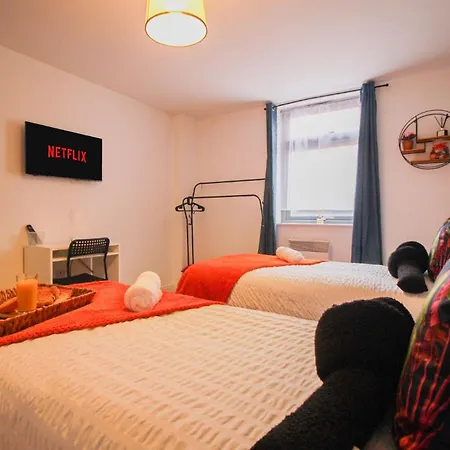 The Bijou - Stylish Centre Space - Fully Furnished - 24-7 Secure Access & Free Wifi * Birmingham
